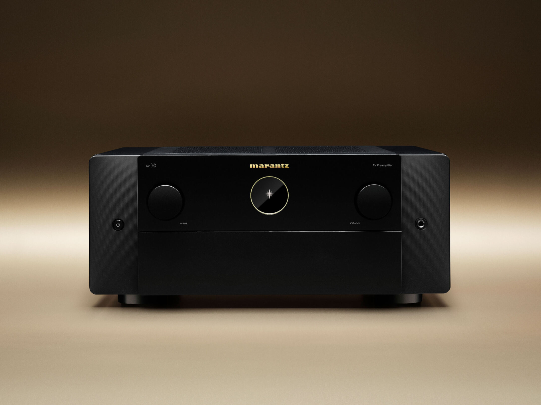 AV 10 - Black lifestyle view